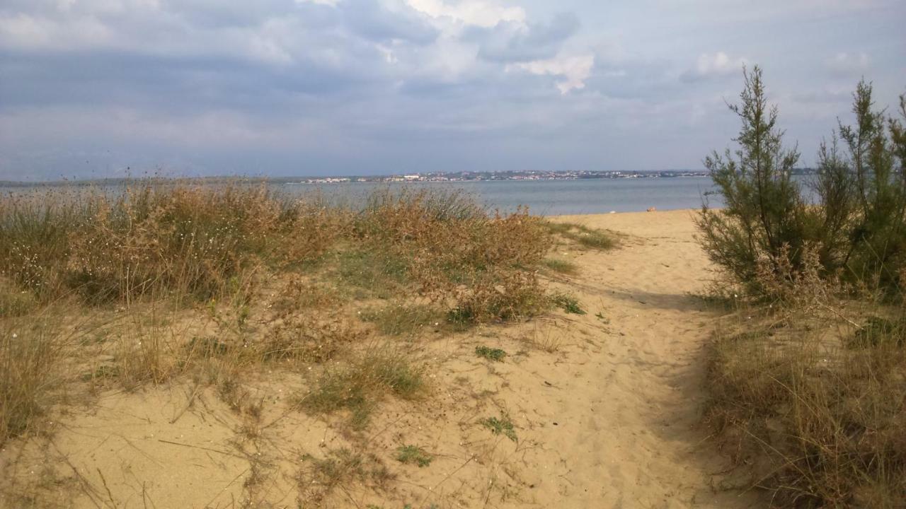 Apartments Ninske Vodice Экстерьер фото